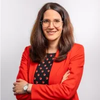 Panelist: Julia Ettinger